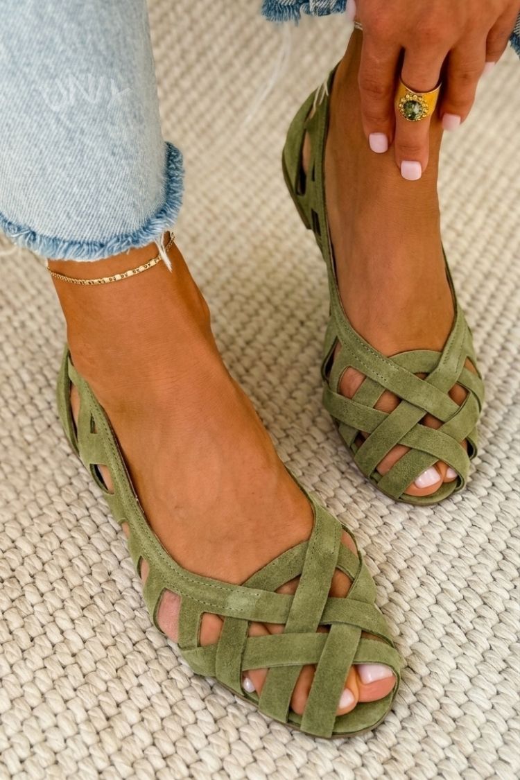 Olive Green / 43