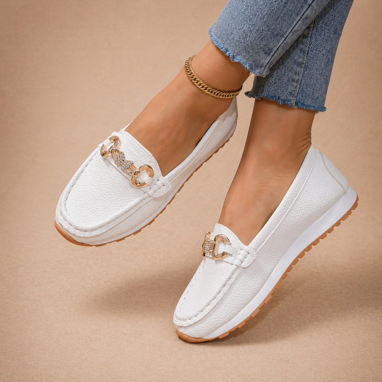 White / 42