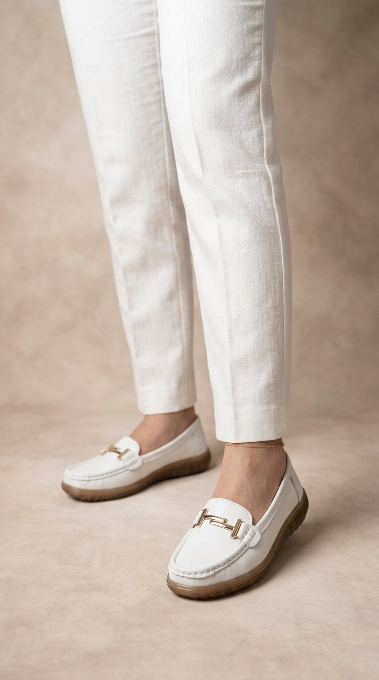 White / 41