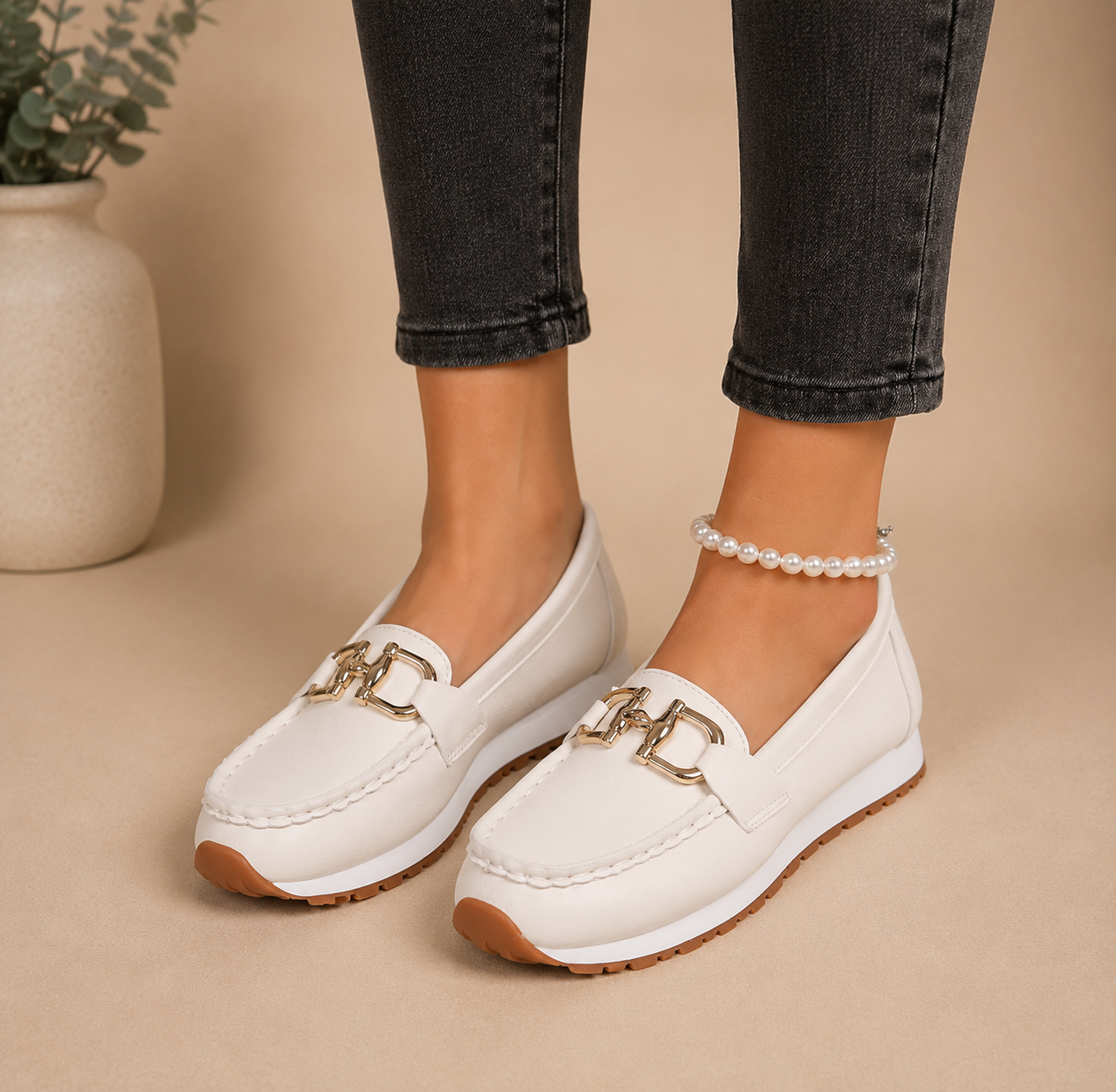 White / 42